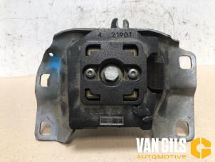 Used Gearbox mount Volvo V40 Price € 30,00 Margin scheme offered by Van Gils Automotive
