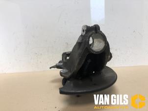 Usagé Joint avant gauche Volvo V40 Prix sur demande proposé par Van Gils Automotive