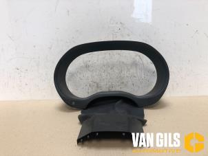 Begagnade Dekorstripe, vägmätare Mercedes Vito Mixto (447.7) 2.2 116 CDI 16V Pris € 60,49 Inklusive moms erbjuds av Van Gils Automotive