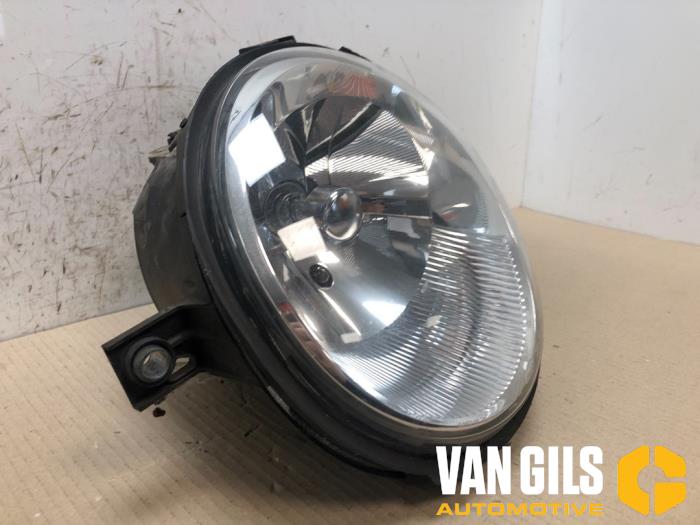 Headlight, left from a Volkswagen Lupo 1999