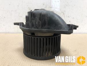 Usagé Ventilateur chauffage Volkswagen LT II 2.8 TDI Prix € 45,00 Règlement à la marge proposé par Van Gils Automotive