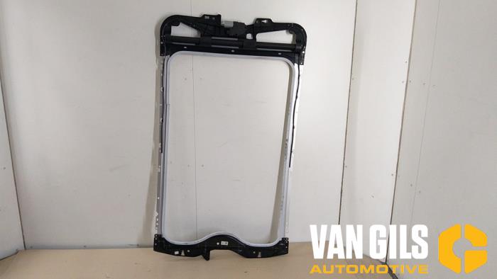 Używane Dach panoramiczny Peugeot 508 Cena € 200,00 Procedura marży oferowane przez Van Gils Automotive