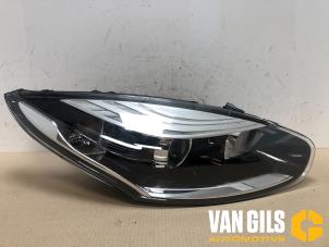 Used Headlight, right Renault Megane Price € 175,00 Margin scheme offered by Van Gils Automotive