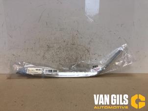 Usados Embellecedor Volkswagen Arteon Precio de solicitud ofrecido por Van Gils Automotive