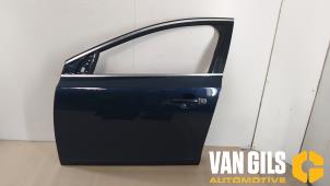 Gebrauchte Tür 4-türig links vorne Volvo V40 (MV) 1.6 D2 Preis € 225,00 Margenregelung angeboten von Van Gils Automotive