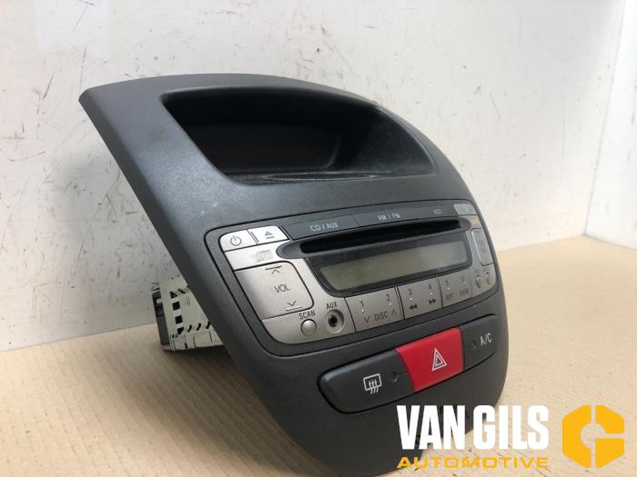 Radio CD player Citroen C1  12V - 861200H010 PSA