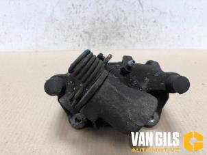Used Rear brake calliper, right Volvo V40 (MV) 1.6 D2 Price € 55,00 Margin scheme offered by Van Gils Automotive