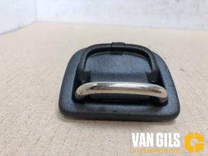 Używane Zaczep montazowy podlogi Volkswagen Golf Cena na żądanie oferowane przez Van Gils Automotive