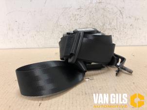 Used Rear seatbelt, right Volvo V40 (MV) 2.0 T3 16V Price € 55,00 Margin scheme offered by Van Gils Automotive