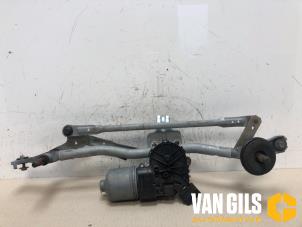 Used Wiper motor + mechanism Citroen Berlingo 1.6 HDi 90 Price on request offered by Van Gils Automotive