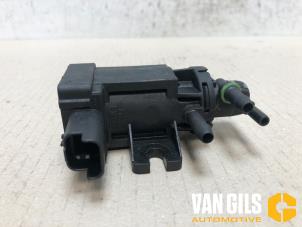 Used Vacuum valve Peugeot 5008 I (0A/0E) 2.0 HDiF 16V Price on request offered by Van Gils Automotive