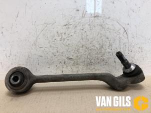 Usagé Bras de suspension avant droit BMW 1 serie (E87/87N) 116i 1.6 16V Prix € 40,00 Règlement à la marge proposé par Van Gils Automotive