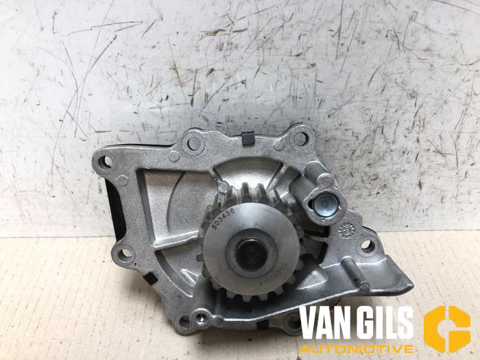 Begagnade Extra vattenpump Toyota ProAce 2.0 D-4D 122 16V Worker Pris € 72,59 Inklusive moms erbjuds av Van Gils Automotive