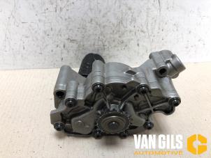Used Oil pump Toyota ProAce 2.0 D-4D 122 16V Worker Price € 157,29 Inclusive VAT offered by Van Gils Automotive