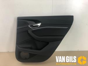 Usagé Revêtement portière 4portes arrière droite Audi E-tron (GEN) 55 Prix € 137,00 Règlement à la marge proposé par Van Gils Automotive