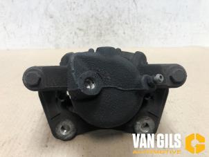Used Front brake calliper, right Renault Clio III (BR/CR) 1.5 dCi FAP Price on request offered by Van Gils Automotive