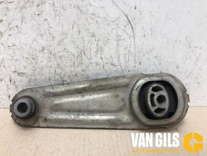 Used Gearbox mount Renault Clio III (BR/CR) 1.5 dCi FAP Price on request offered by Van Gils Automotive