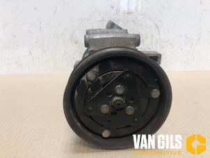 Used Air conditioning pump Renault Clio III (BR/CR) 1.5 dCi FAP Price € 82,00 Margin scheme offered by Van Gils Automotive
