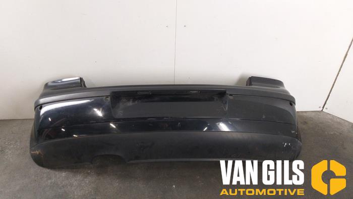 Rear bumper from a Volkswagen Polo IV (9N1/2/3) 1.2 12V 2002