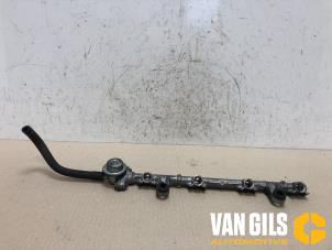 Used Fuel injector nozzle Toyota Yaris (P1) 1.3 16V VVT-i Price € 50,00 Margin scheme offered by Van Gils Automotive