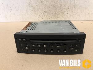 Used Radio Peugeot 307 SW (3H) 1.6 16V Price € 75,00 Margin scheme offered by Van Gils Automotive