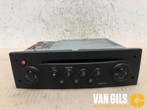 Used Radio CD player Renault Megane II (BM/CM) 1.6 16V Price € 75,00 Margin scheme offered by Van Gils Automotive