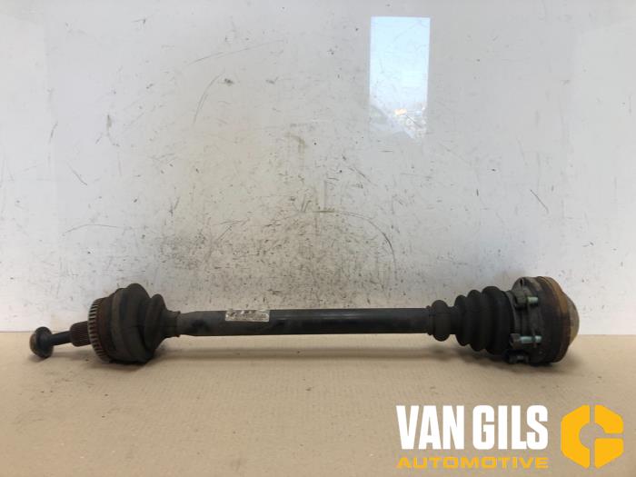 Gebrauchte Antriebswelle rechts hinten Audi A4 Avant Quattro (B7) 2.0 TFSI 20V Preis € 74,99 Margenregelung angeboten von Van Gils Automotive