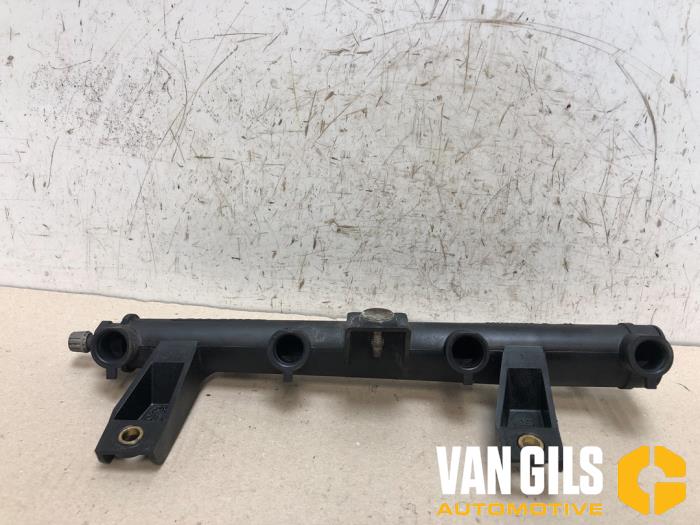 Usagé Système d'injection Peugeot 306 (7A/C/S) 1.4 Prix € 50,00 Règlement à la marge proposé par Van Gils Automotive