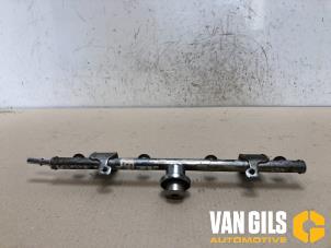 Used Fuel injector nozzle Ford Focus C-Max 1.8 16V Price € 50,00 Margin scheme offered by Van Gils Automotive