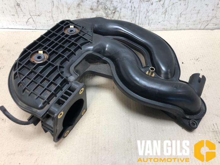 Begagnade Insugsrör BMW 3 serie (E46/4) 316i Pris € 75,00 Marginaltabell erbjuds av Van Gils Automotive