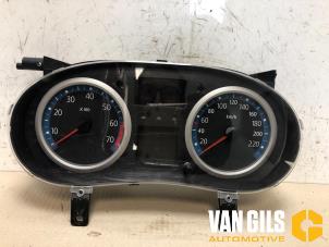 Used Odometer KM Renault Clio II (BB/CB) 1.4 16V Price € 60,00 Margin scheme offered by Van Gils Automotive