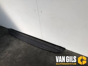 Usados Lona maletero Mercedes A (W168) 1.6 A-160 Precio € 74,99 Norma de margen ofrecido por Van Gils Automotive