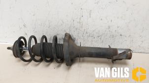 Usagé Barre amortisseur avant gauche Volkswagen Golf IV (1J1) 1.9 TDI 115 Prix € 75,00 Règlement à la marge proposé par Van Gils Automotive