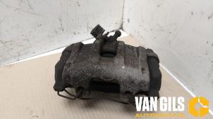 Używane Zacisk hamulcowy lewy tyl Volvo V40 (MV) 1.5 T3 16V Geartronic Cena na żądanie oferowane przez Van Gils Automotive