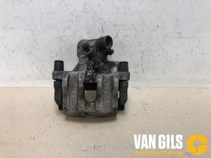 Used Rear brake calliper, right Volvo V40 (MV) 1.5 T3 16V Geartronic Price € 55,00 Margin scheme offered by Van Gils Automotive