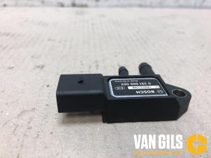 Map Sensor (Einlasskrümmer) van een Audi A4 Avant Quattro (B8) 3.0 TDI V6 24V 2008