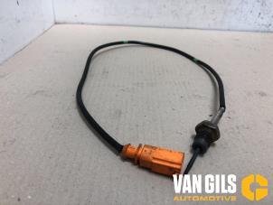 Usagé Sensor température d’échappement Volkswagen Golf VII Variant (AUVV) 2.0 TDI 150 16V Prix sur demande proposé par Van Gils Automotive