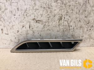 Usados Rejilla de aire lateral Volkswagen Golf VII Variant (AUVV) 2.0 TDI 150 16V Precio de solicitud ofrecido por Van Gils Automotive