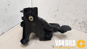 Usagé Pédale de frein Volkswagen Golf VII Variant (AUVV) 2.0 TDI 150 16V Prix sur demande proposé par Van Gils Automotive