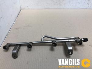Used Fuel injector nozzle Opel Corsa C (F08/68) 1.4 16V Price € 50,00 Margin scheme offered by Van Gils Automotive
