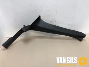 Used C-style sealing cover left Audi Q3 (8UB/8UG) 2.0 TDI 16V 163 Quattro Price on request offered by Van Gils Automotive