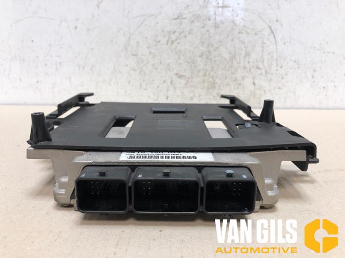 Used Engine management computer Peugeot 407 (6D) 2.0 16V Price € 150,00 Margin scheme offered by Van Gils Automotive
