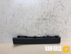 Used Dashboard part Audi Q3 (8UB/8UG) 2.0 TDI 16V 163 Quattro Price on request offered by Van Gils Automotive