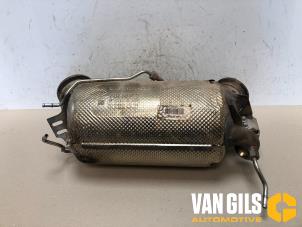 Usagé Filtre à particules Mercedes Vito Tourer (447.7) 2.0 116 CDI 16V Prix € 1.250,00 Règlement à la marge proposé par Van Gils Automotive