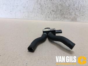 Used Fuel pressure sensor Mercedes Vito Tourer (447.7) 2.0 116 CDI 16V Price € 30,00 Margin scheme offered by Van Gils Automotive