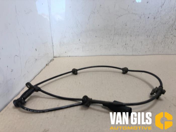 Begagnade ABS-sensor Mercedes Vito Tourer (447.7) 2.0 116 CDI 16V Pris € 44,00 Marginaltabell erbjuds av Van Gils Automotive