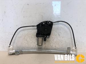 Used Window mechanism 4-door, front right Alfa Romeo 147 (937) 1.6 HP Twin Spark 16V Price on request offered by Van Gils Automotive