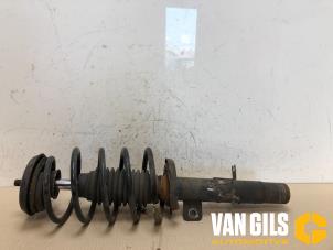 Used Front shock absorber rod, left Peugeot 307 (3A/C/D) 1.6 16V Price € 75,00 Margin scheme offered by Van Gils Automotive