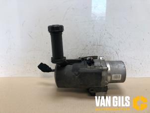 Used Power steering pump Citroen C4 Coupé (LA) 1.6 16V Price € 60,00 Margin scheme offered by Van Gils Automotive