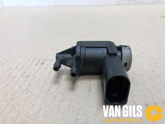 Gebrauchte Sonstige Volkswagen Touran (1T1/T2) 2.0 TDI DPF Cross Touran Preis € 30,00 Margenregelung angeboten von Van Gils Automotive